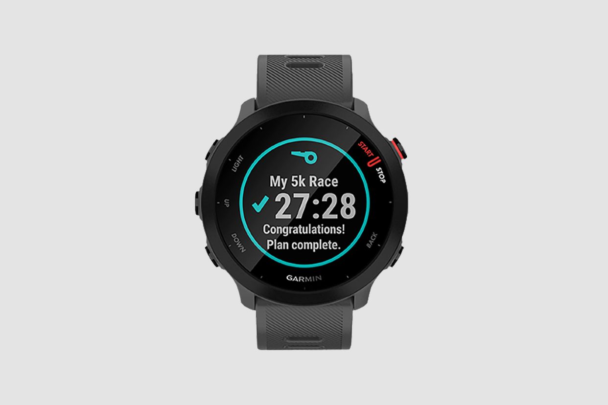 Garmin Forerunner 