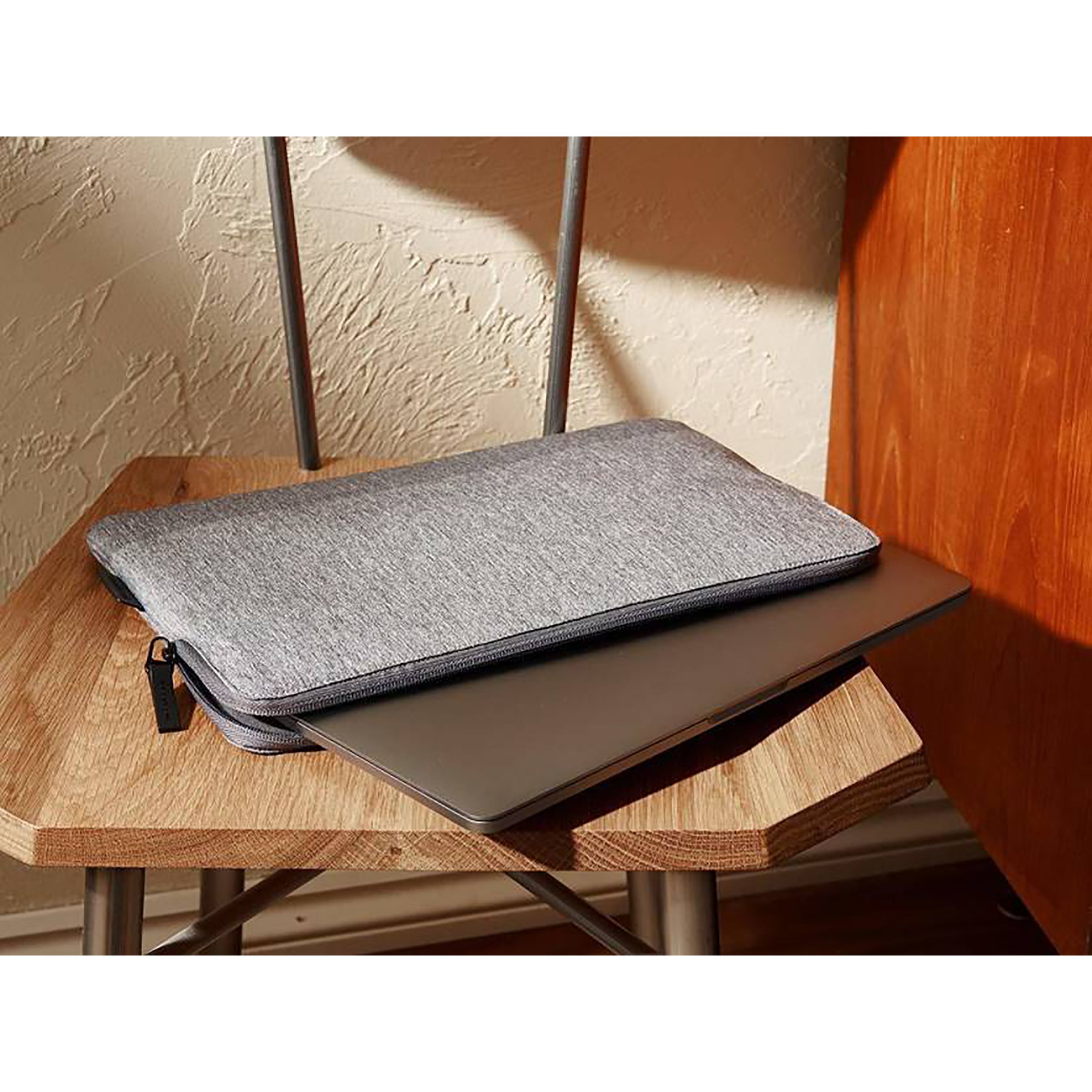 Targus CityLite 300D Polyester Laptop Sleeve for 13 Inch Laptop (Slim  Lightweight, Grey)